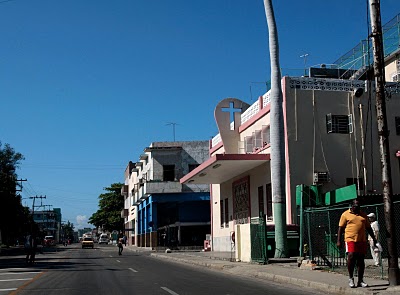 La esquina de las calles Infanta y Santa Marta en Centro Habana
